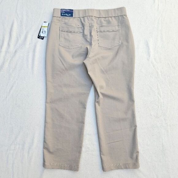 Kim Rogers Beige Pull On Pants Size 14P - Picture 9 of 11